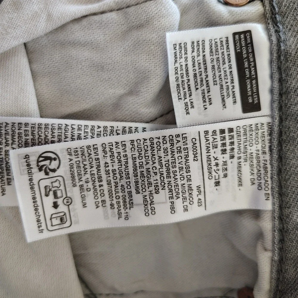 Levis 501 Jeans Mens 44x30 Gray Wash Denim‎ Straight Leg Classic Button Fly